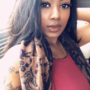 Meet your Posher, Jazmin